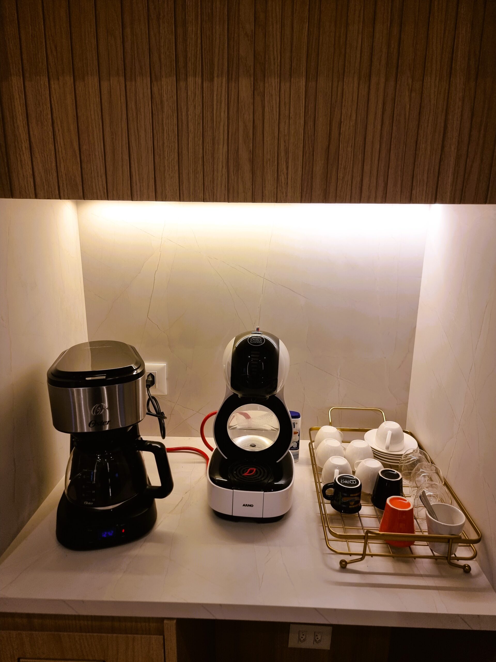 Bonjorno Bertacin - Estética Inteligente, Bonjorno Bertacin - Estética Inteligente - Botox
Harmonização facial
Limpeza de pele, laser, preenchimento, celulite, bioestimuladores